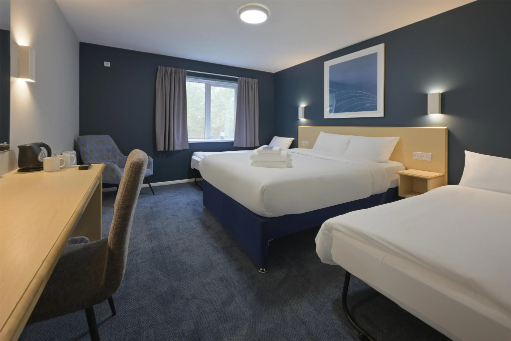 Travelodge Stonehouse