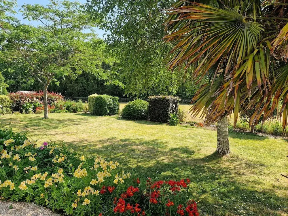 Holiday Home With Garden, Auray