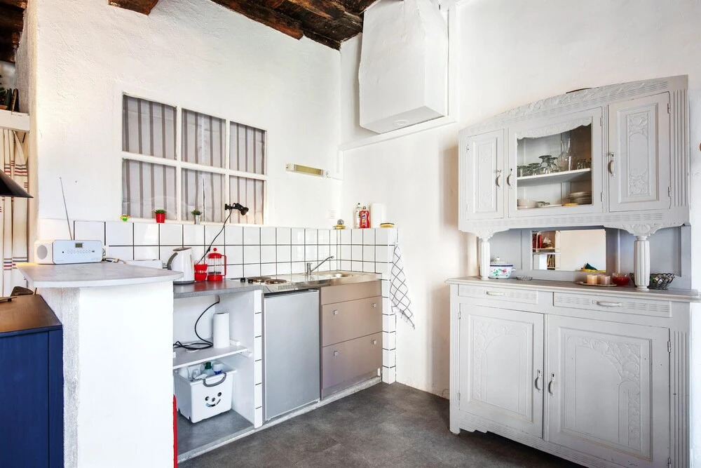 Studio in Villeneuve-lès-avignon, With Balcony