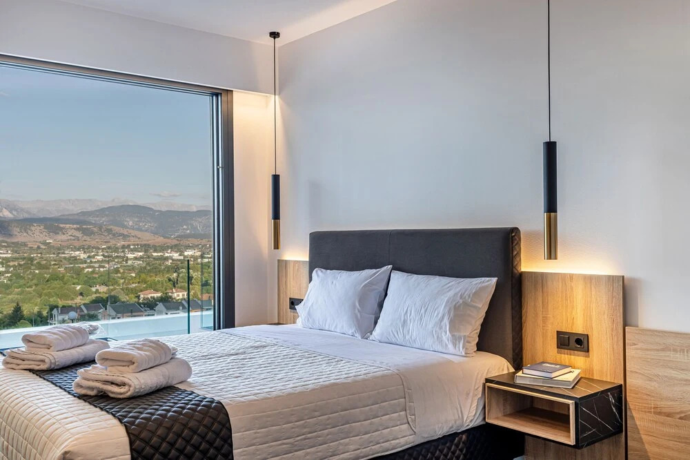 CITY HILL Luxury Apartments