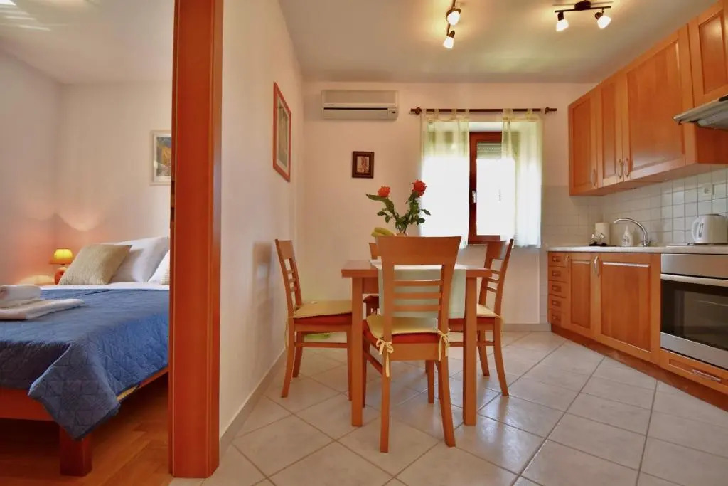 Amazing Apartment in Pula With