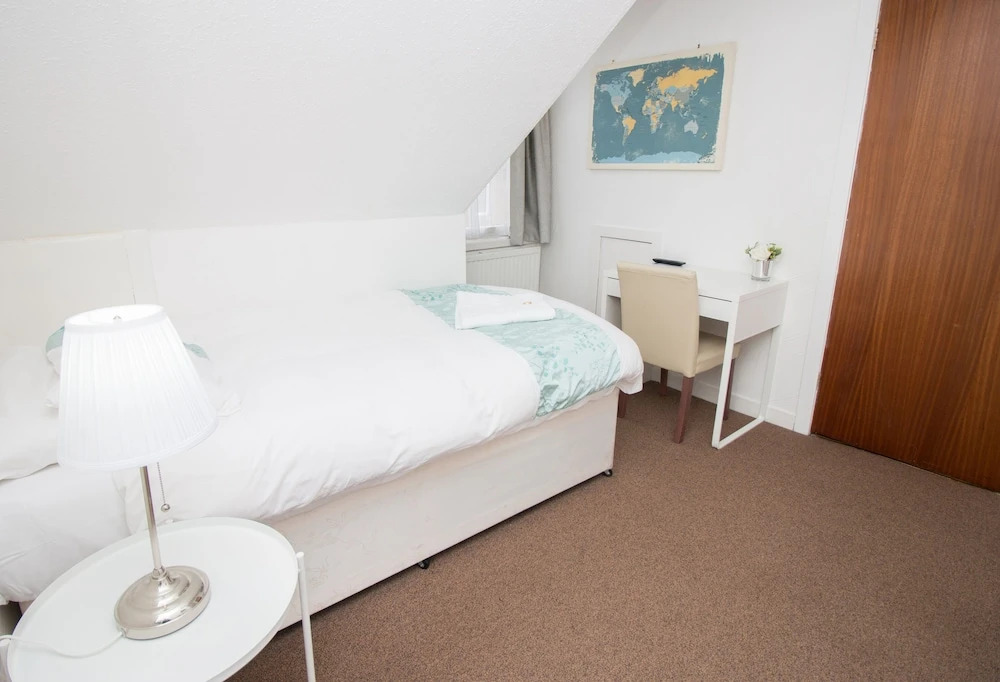 Strathdon Guest House