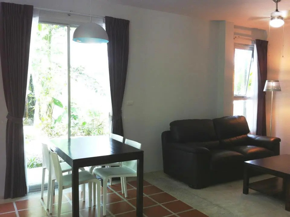 Apartment Chaofa West On The Pond