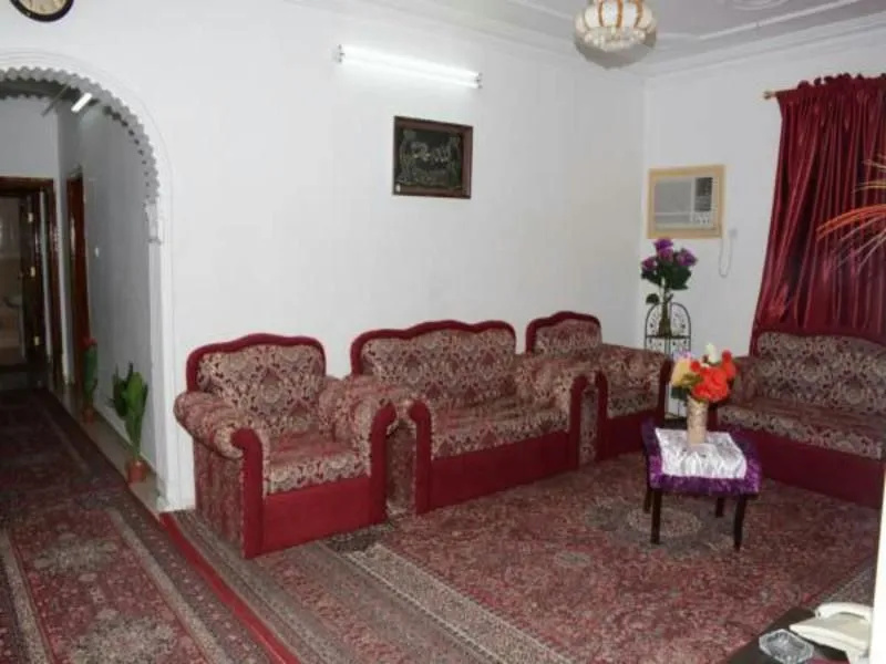 Al Eairy Furnished Apts Al Madinah 8
