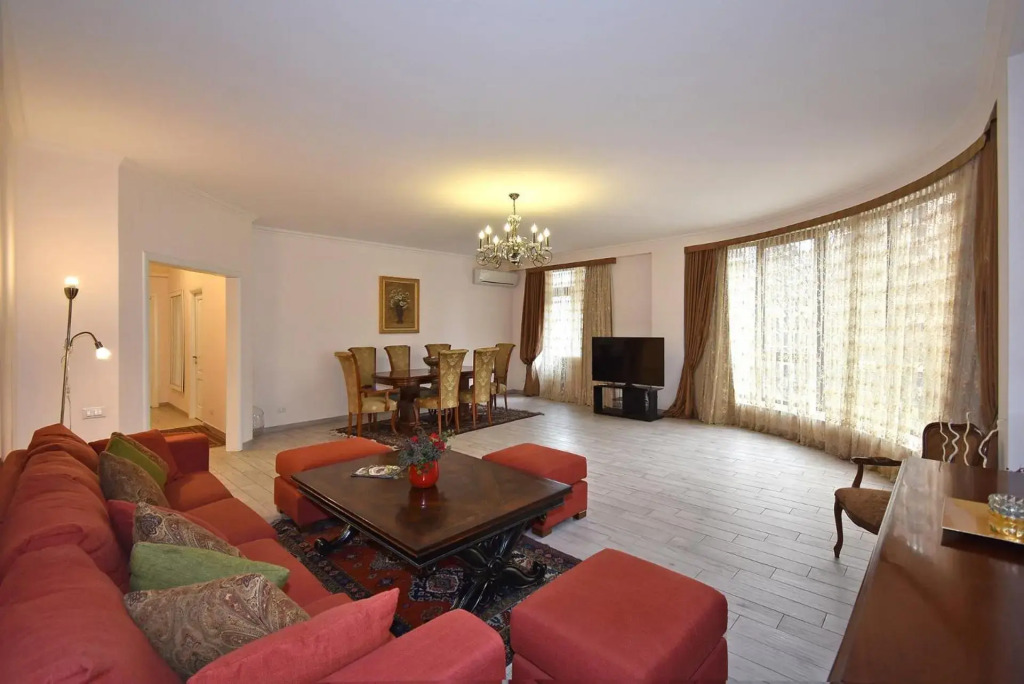 Aram street, 2 bedrooms LUXURY and UNIQUE apartment DI722