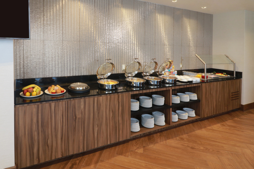 Holiday Inn & Suites Monterrey Apodaca Zona Airport, an IHG hotel