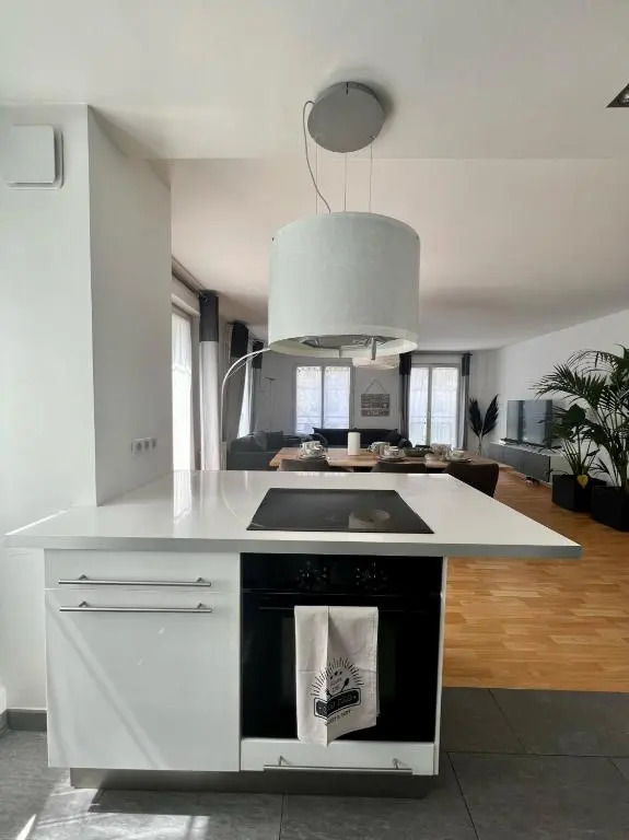 100m2 // Ideal Family/Friends // 5min Disney/Val Deurope