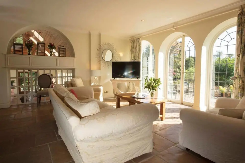 Sunningdale Mansion