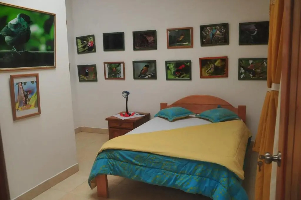 Birdwatchers House y Lodge