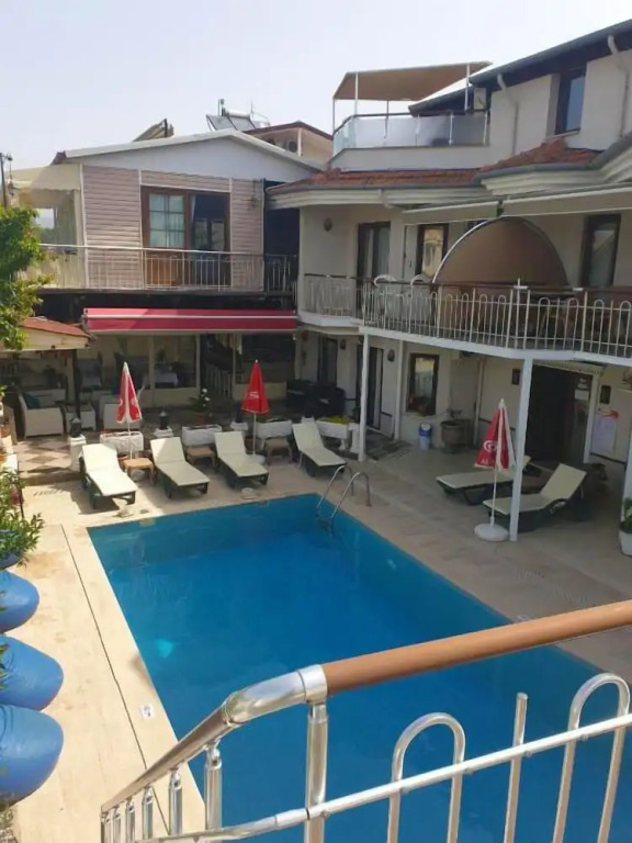 Dalyan Tulip Apart