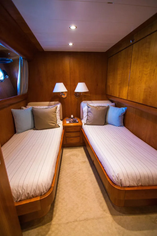 Catarí Luxury Yacht