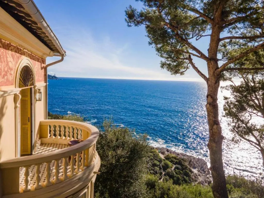 Villa la Pescade by Riviera Holiday Homes VI4257