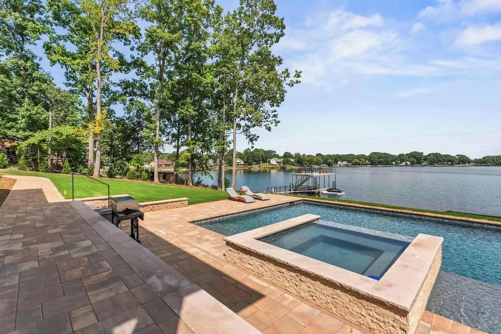 The Retreat at Sunrise Cove