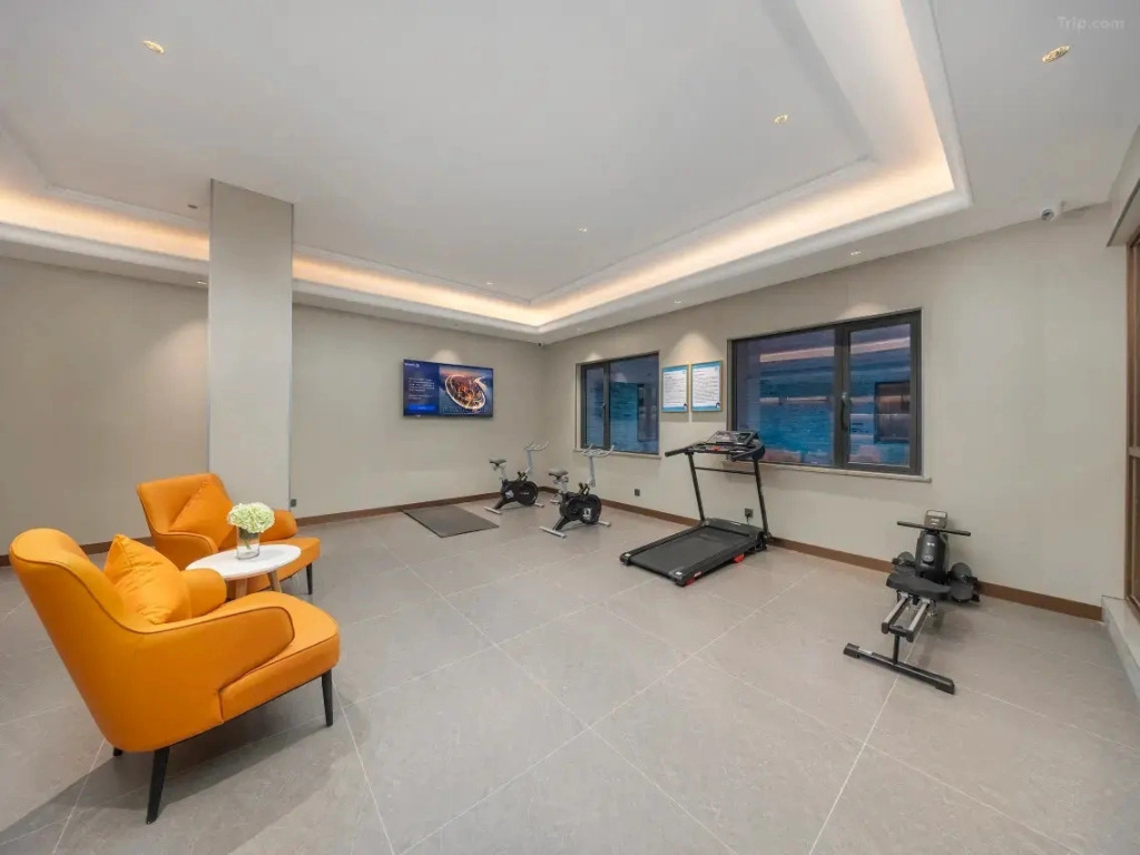 Отель Vienna Chengdu Chunxi Road IFS Branch
