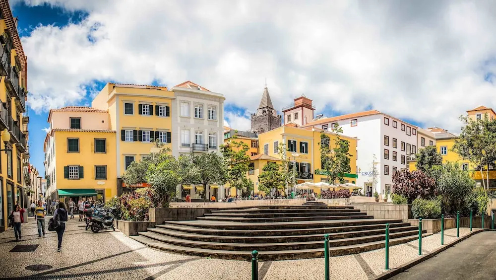 Apartamentos Praça Amarela by Heart of Funchal