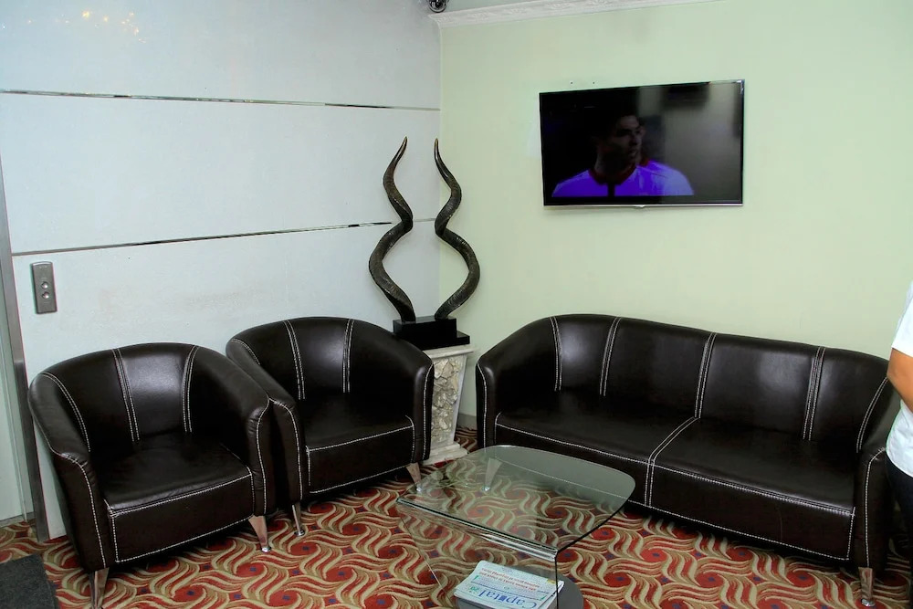 Yoly Addis Hotel
