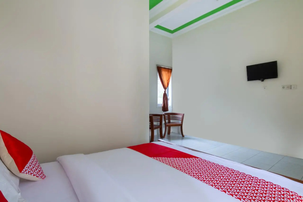 OYO 3210 Villa Aisya