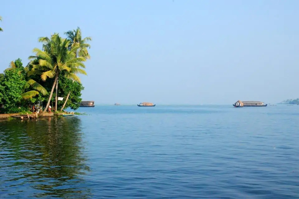 Big B Houseboats