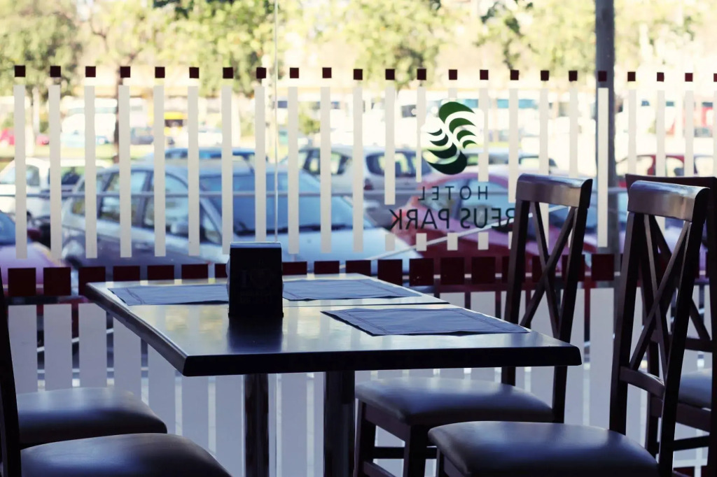 Отель B&B Tarragona Reus
