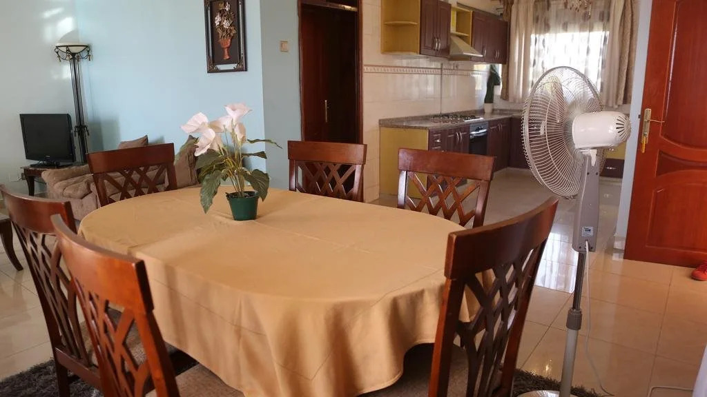 Serene Suites Hotel