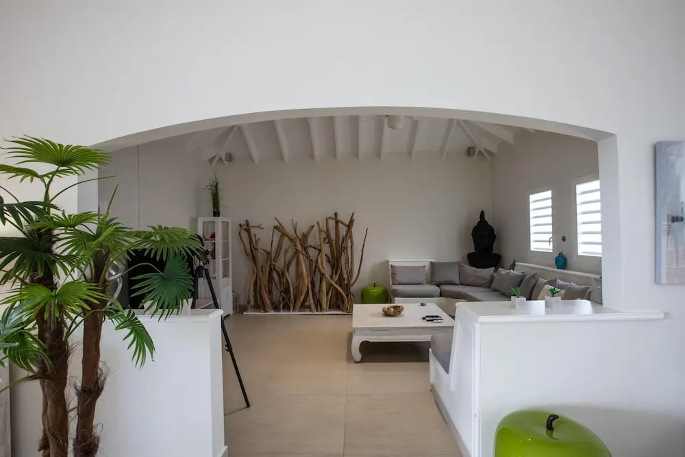 Walk to the Beach! Fabulous Villa With Huge Heated Pool, AC, Free Wifi, Ideal for Groups