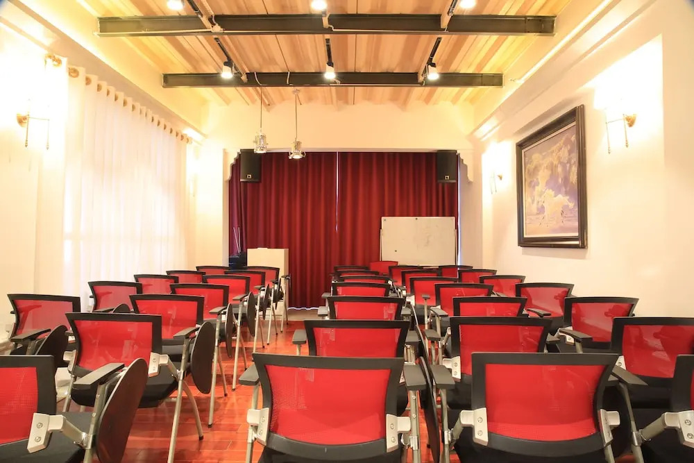 Fanli Hotel Beihai