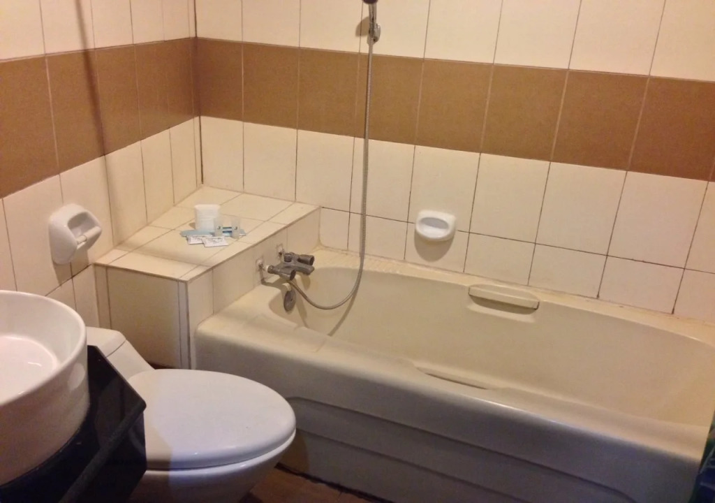 Cauayan Queen Jennifer Hotel
