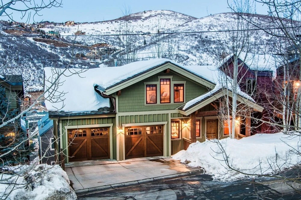 Coopers Collection 13 - Lowell Avenue Getaway