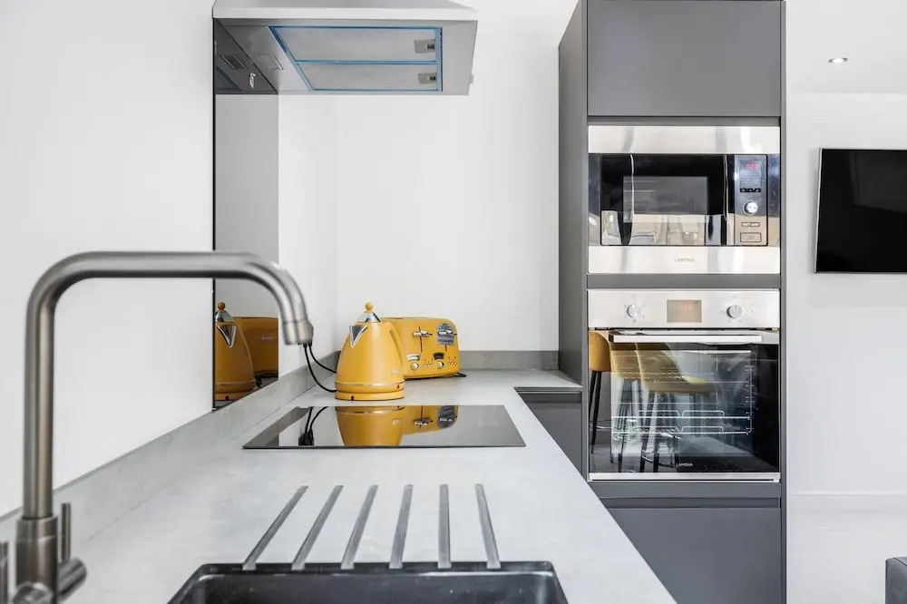 Winter Garden Apartments by Sasco
