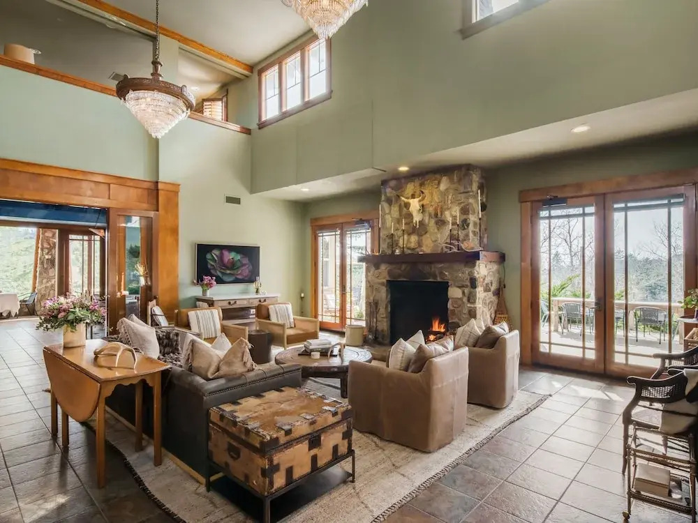 Orchard Hill