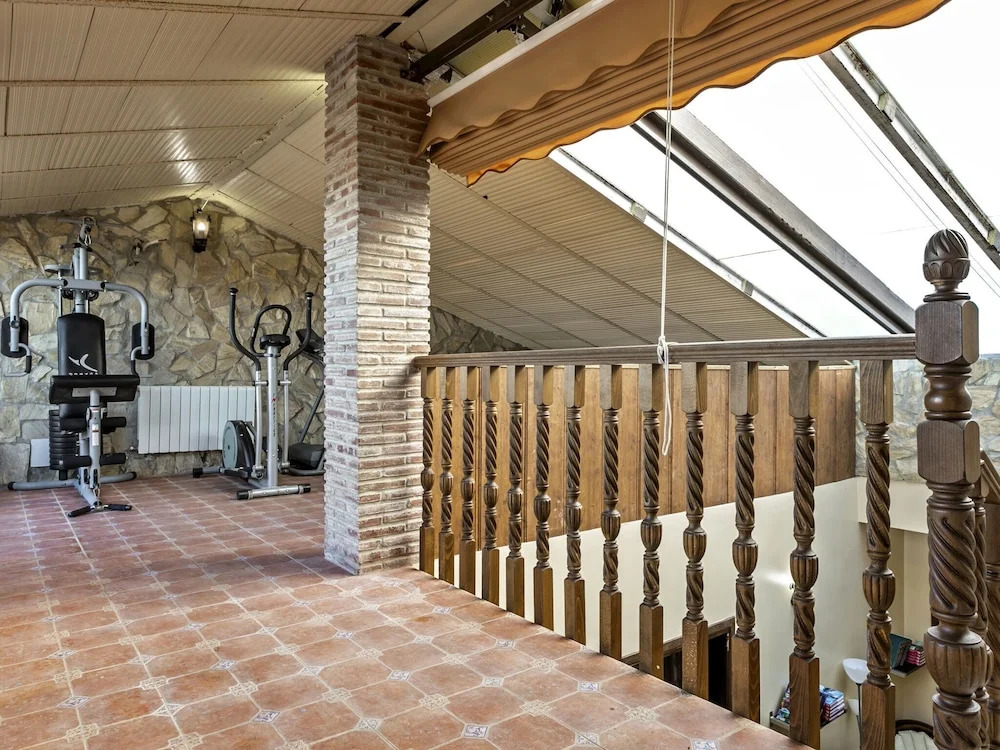 Vintage Holiday Home in Ronda with Hot Tub