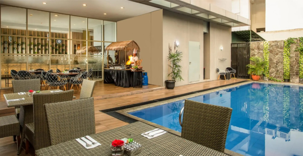 KHAS Semarang Hotel