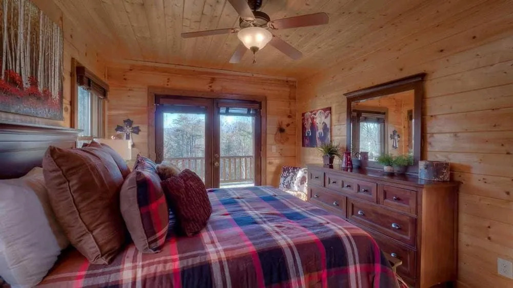 Celtic Weaver Lodge by Escape to Blue Ridge