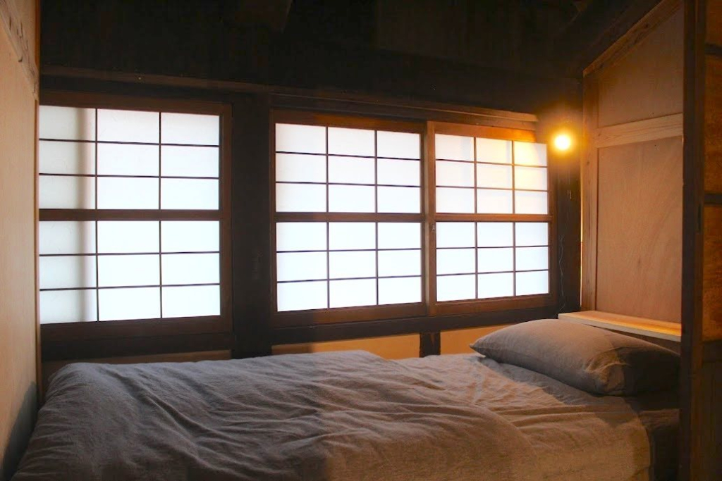Hostel & Tatami Bar Uchikobare -内子晴れ