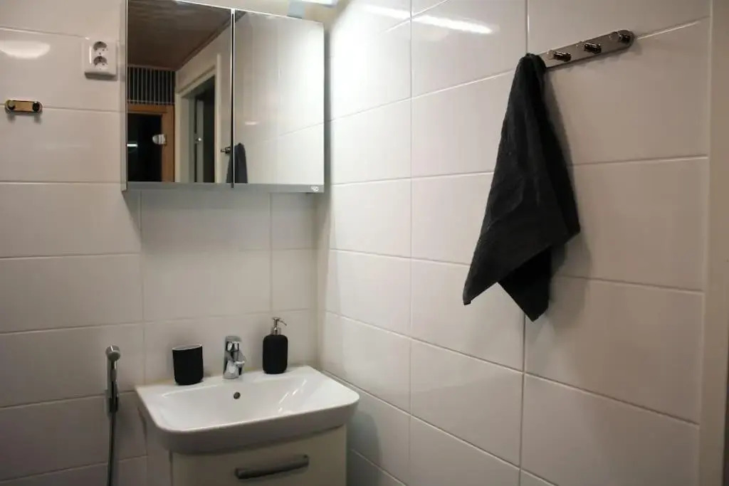 Modern apartment with Sauna, near Transit Hub/Dixi