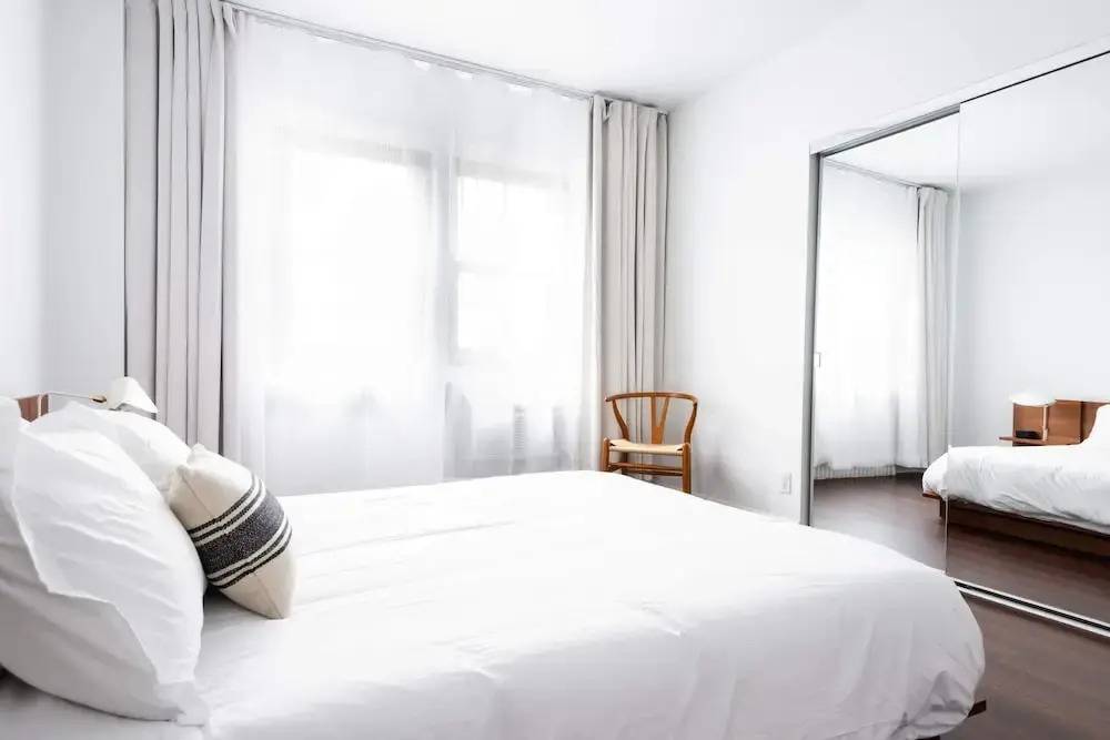 Parc - Warm CWE Apts near BJC by Zencity