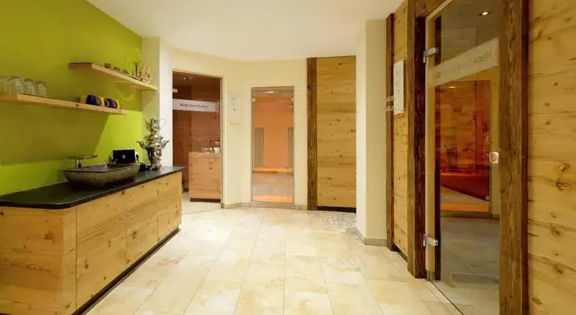 Aparthotel Bernhof