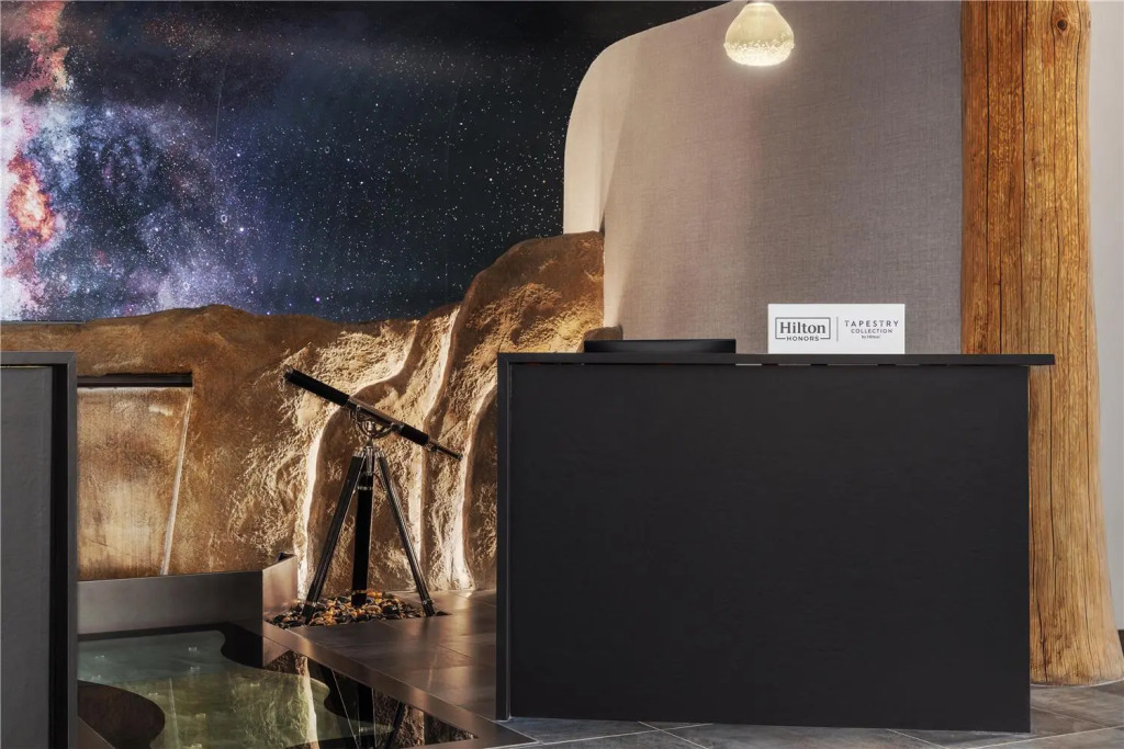 Starlite Yellowstone, Tapestry Collection by Hilton