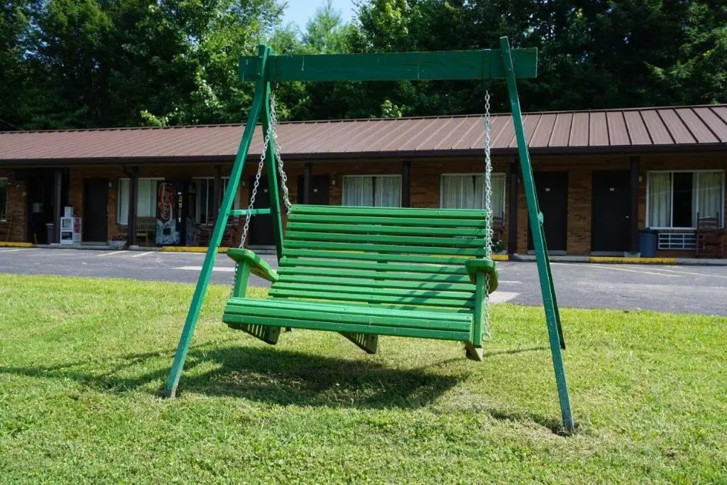 Townsend River Breeze Inn