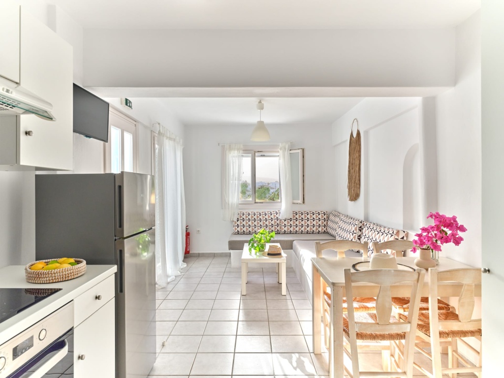 Cleopatra Seaside Homes, Logaras, Paros