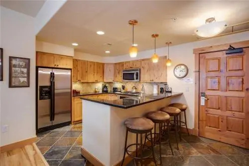 4207 Aspen Lodge