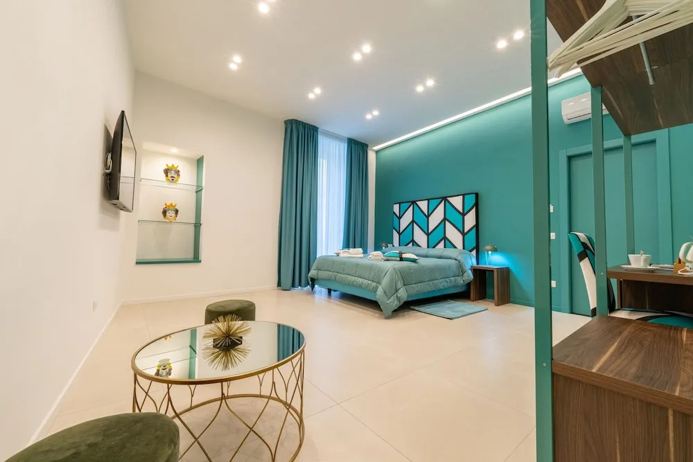 Fran City Suite