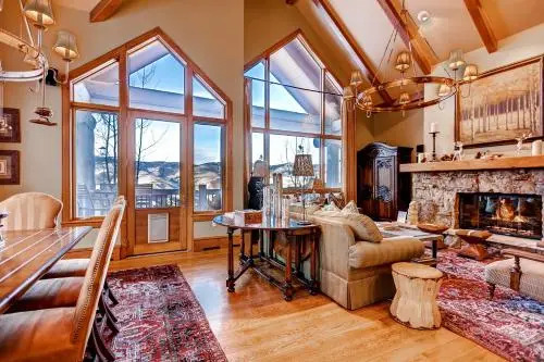 Bachelor Gulch Village by Vail Resorts