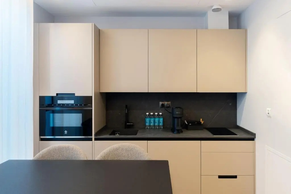 Mauro Suites