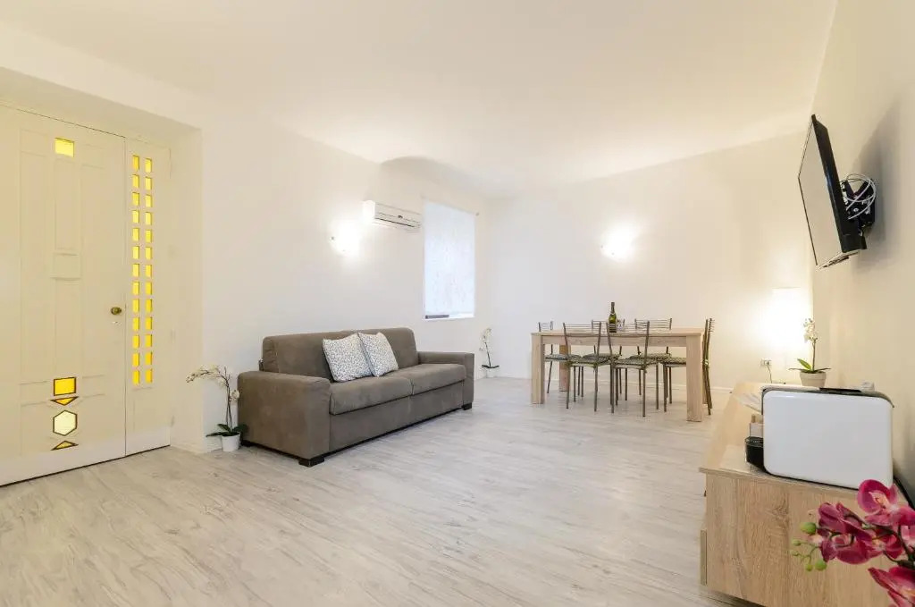 Holiday Home Taormina 2
