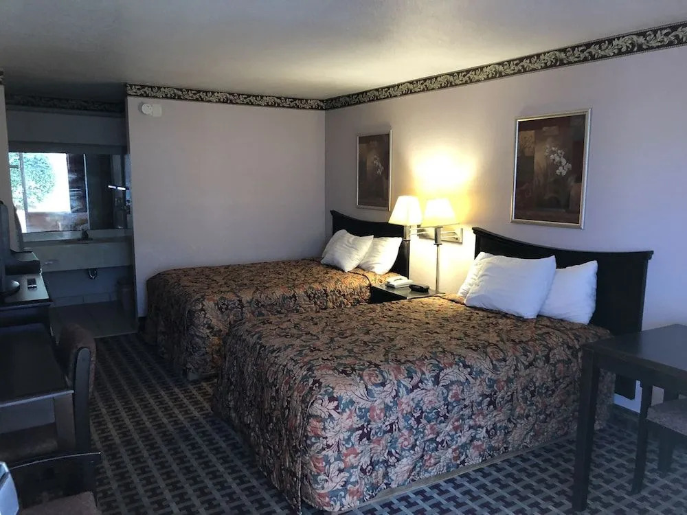 University Inn