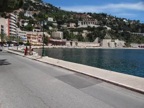 Les Pieds Dans L´eau