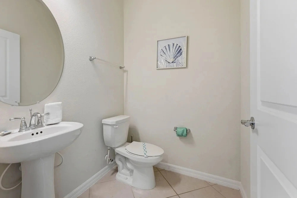 Chic Orlando Escape Game Room Theme Beds Pool