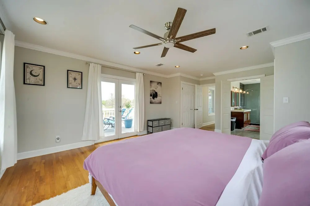 Pet-Friendly Texas Retreat w/ Deck & Gas Grill