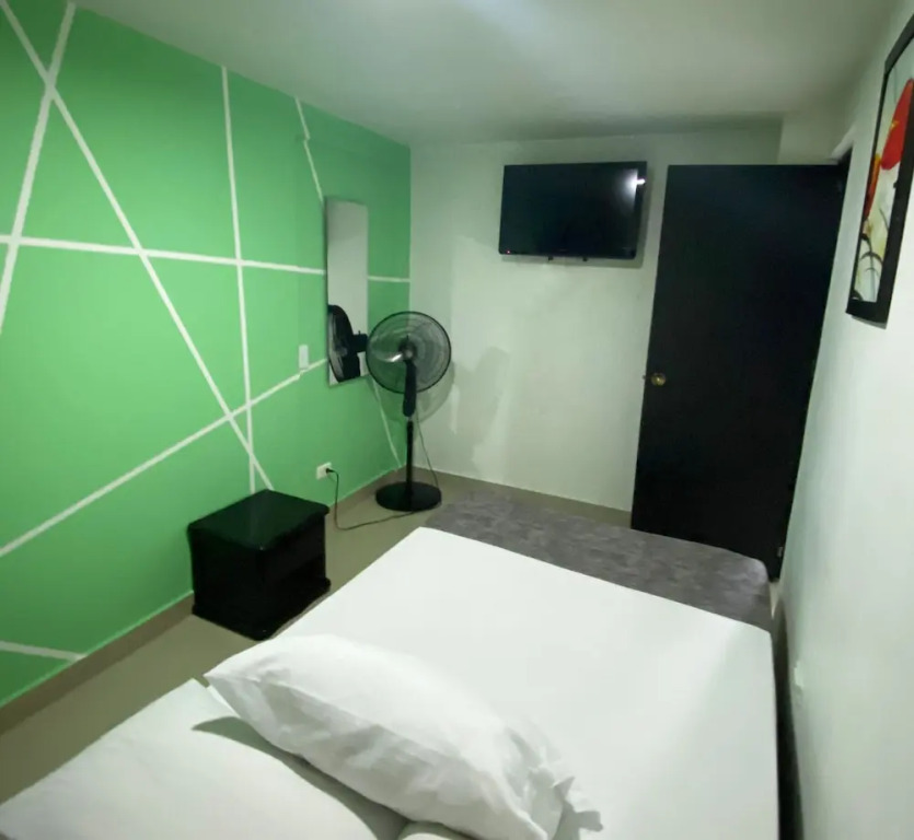 Hotel Bulerias 33